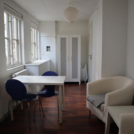 Rooms In Quiet Yellow Courtyard Apartment Kopenhagen Bagian luar foto