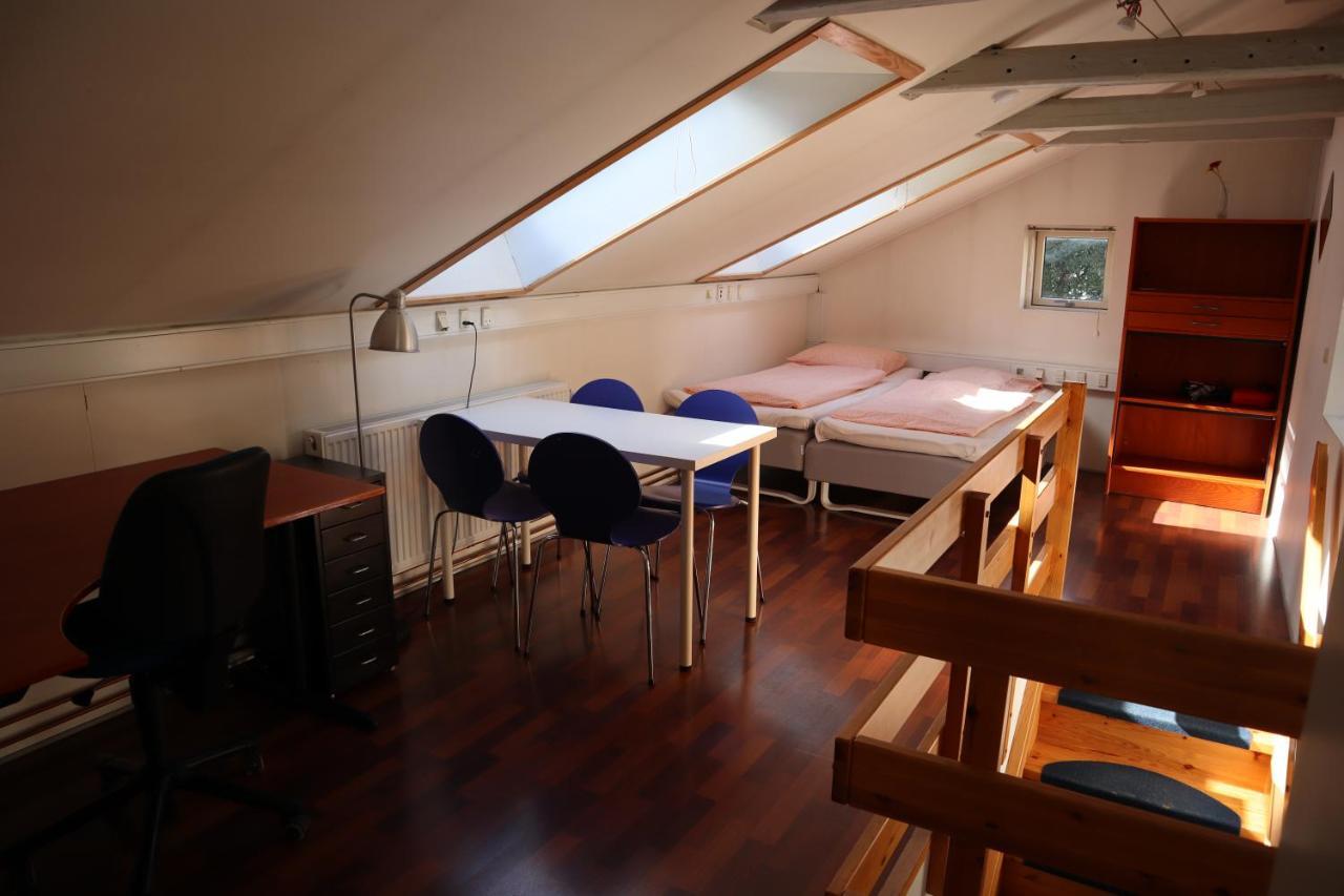 Rooms In Quiet Yellow Courtyard Apartment Kopenhagen Bagian luar foto